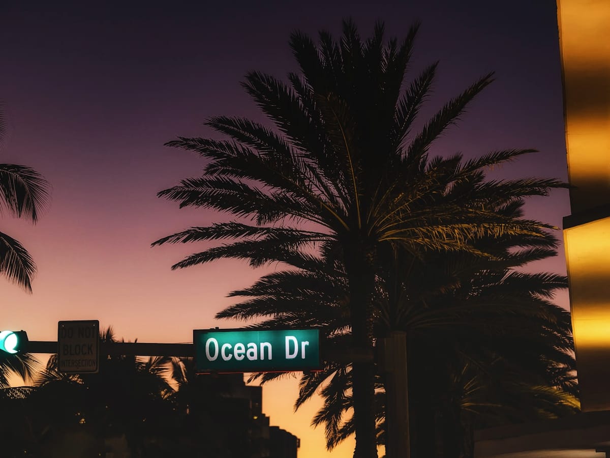 Ocean Drive al atardecer